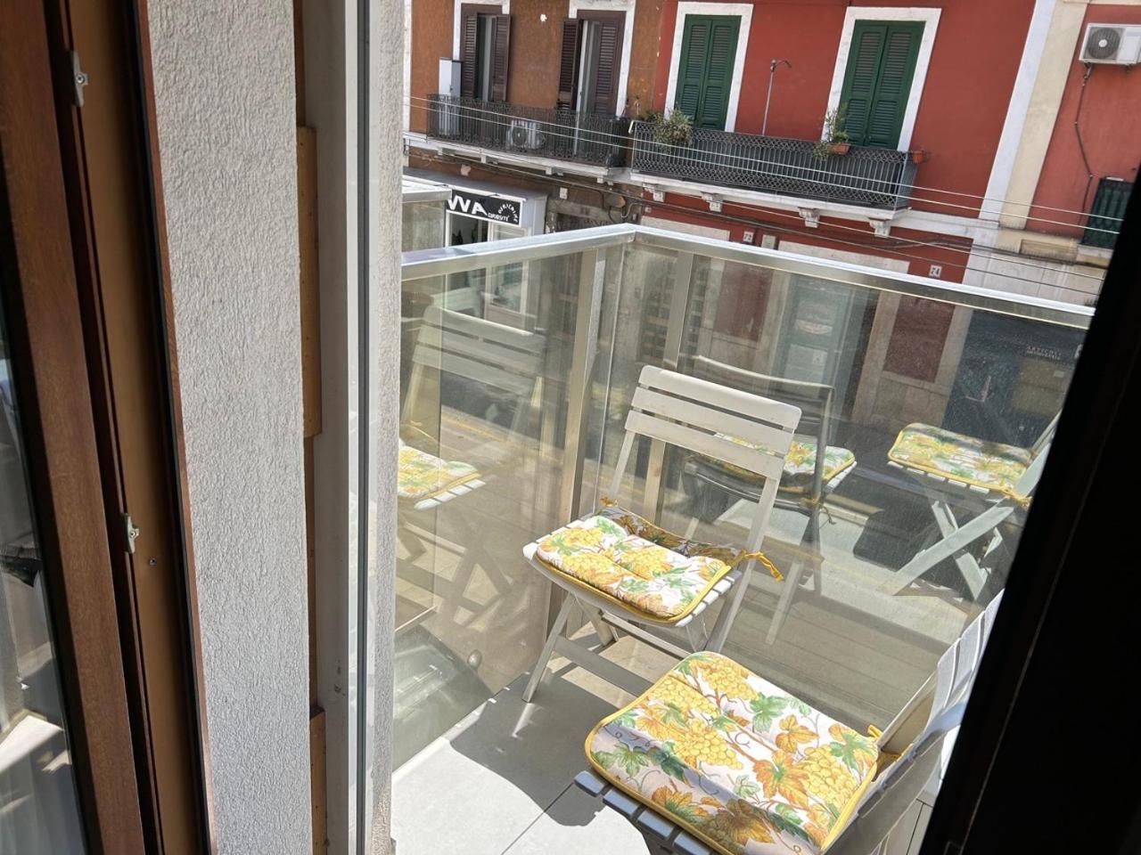 Central Modern Studio Bari Apartment Exterior foto